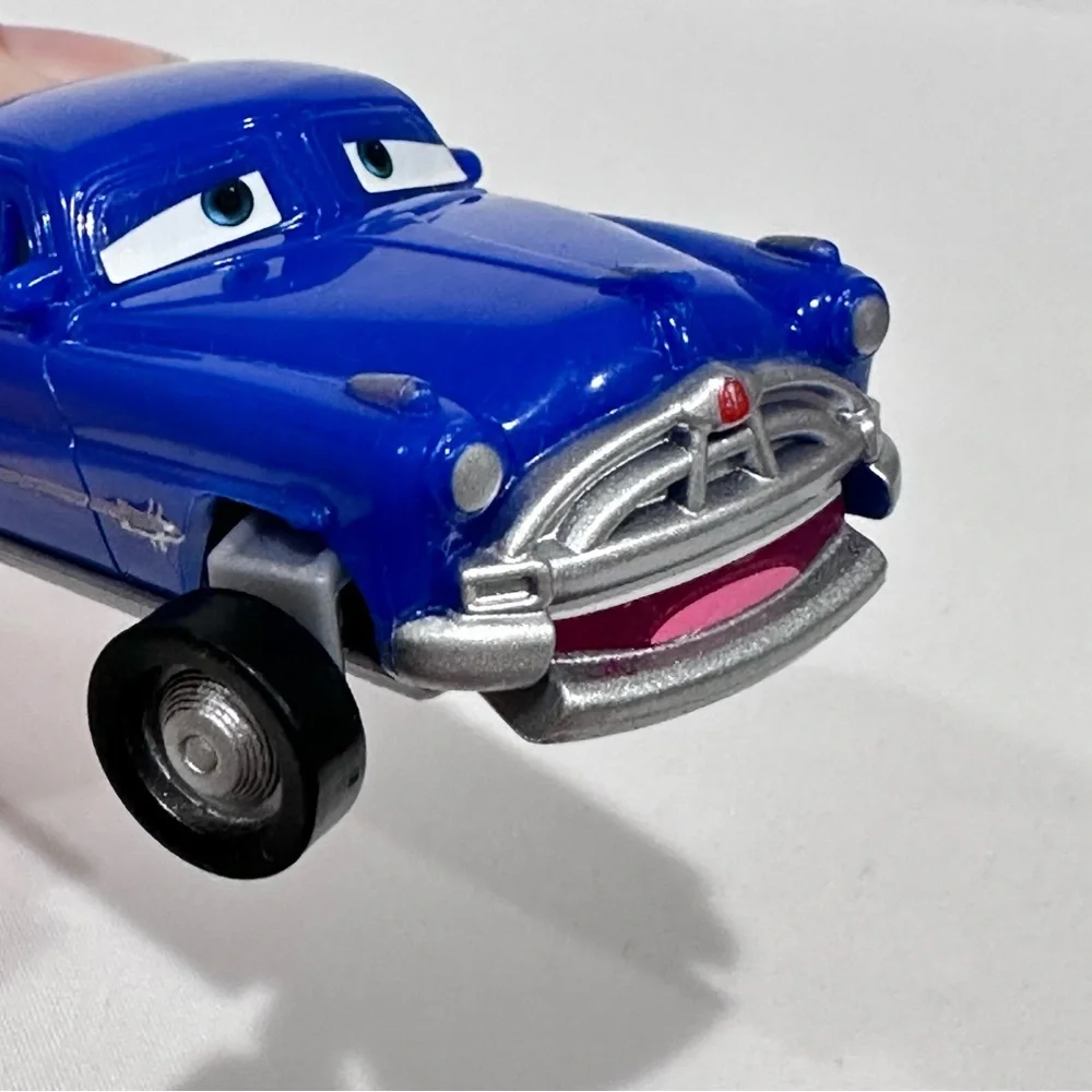 Disney Pixar Cars Wheel Action Drivers Doc Hudson Mattel